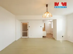 Prodej bytu 3+1, Benešov, Bezručova, 57 m2