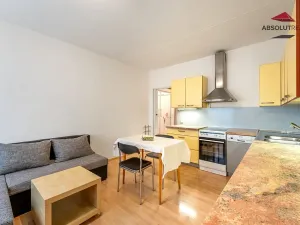 Pronájem bytu 2+kk, Brno, Bzenecká, 44 m2