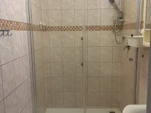 Pronájem bytu 2+kk, Brno, Bzenecká, 44 m2