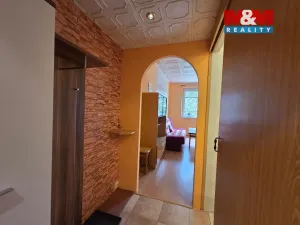 Pronájem bytu 1+1, Nová Role, Nádražní, 52 m2