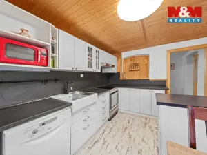 Prodej rodinného domu, Bynovec, 164 m2