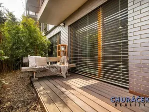 Prodej bytu 3+kk, Praha - Hrdlořezy, V třešňovce, 287 m2