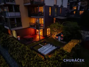 Prodej bytu 3+kk, Praha - Hrdlořezy, V třešňovce, 287 m2