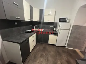 Pronájem bytu 2+kk, Praha - Holešovice, Jirečkova, 52 m2