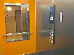 Pronájem bytu 2+kk, Praha - Troja, Krynická, 50 m2