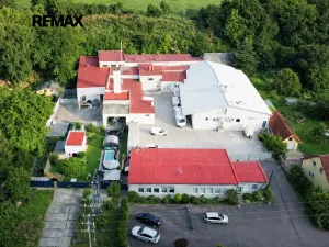 Prodej skladu, Hořovice, nábřeží Hynka Šlosara, 4000 m2