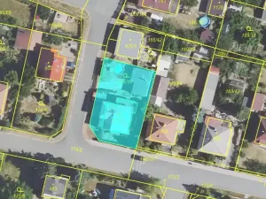 Prodej podílu rodinného domu, Lány, Školní, 234 m2