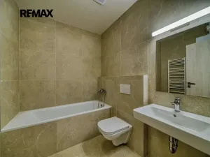 Pronájem bytu 3+1, Poděbrady, nám. T.G.Masaryka, 96 m2