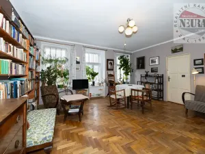 Prodej rodinného domu, Dobříš, Mírové náměstí, 451 m2