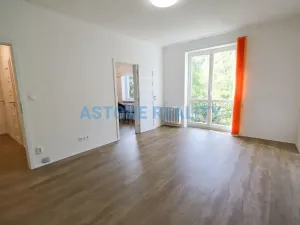 Pronájem bytu 2+1, Praha - Strašnice, Dvouletky, 52 m2