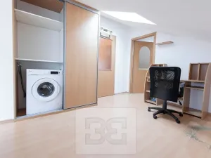 Pronájem bytu 2+kk, Praha - Běchovice, Mladých Běchovic, 51 m2