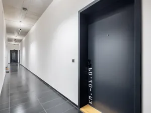 Pronájem bytu 1+kk, Praha - Smíchov, Grafická, 35 m2