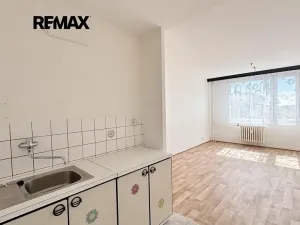 Prodej bytu 2+kk, Kladno, Vodárenská, 40 m2