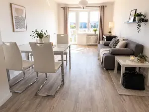 Pronájem bytu 2+kk, Praha - Žižkov, Pod lipami, 54 m2