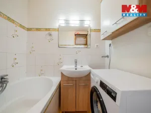 Prodej bytu 3+1, Práče, 75 m2