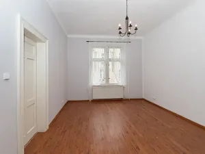 Pronájem bytu 2+kk, Praha - Vršovice, Orelská, 60 m2