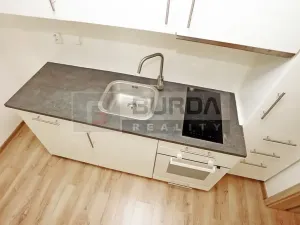 Pronájem bytu 2+kk, Neratovice, 35 m2