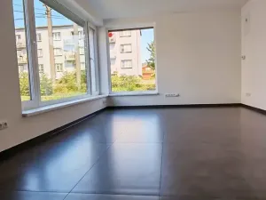 Pronájem obchodního prostoru, Bystřice, 43 m2