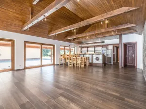 Prodej ubytování, Horní Stropnice, 700 m2