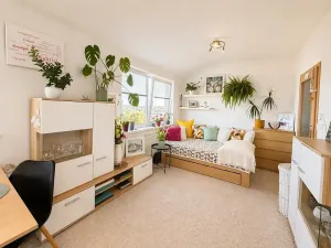 Pronájem bytu 1+kk, Praha - Prosek, Litoměřická, 28 m2