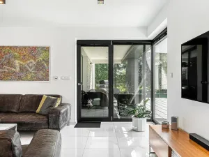 Prodej rodinného domu, Kamenice, Topasová, 130 m2