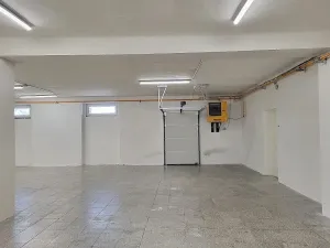 Pronájem skladu, Brno, Bohunická, 276 m2