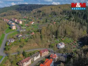 Prodej bytu 3+1, Oloví - Hory, 74 m2