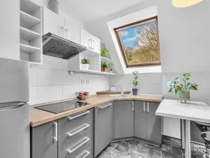 Prodej rodinného domu, Vysoká nad Labem, 280 m2