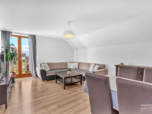 Prodej rodinného domu, Vysoká nad Labem, 280 m2