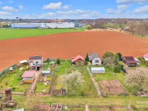 Prodej zahrady, Hradec Králové, 416 m2