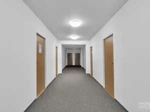 Pronájem kanceláře, Hradec Králové, Akademika Heyrovského, 30 m2