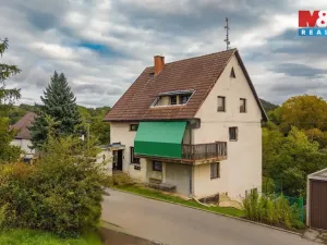 Prodej rodinného domu, Liběchov, Nad Hřištěm, 286 m2