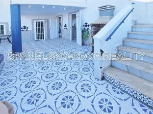 Prodej bytu 4+kk, Torrevieja, Španělsko, 65 m2