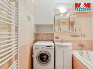 Prodej bytu 2+1, Liberec - Liberec VI-Rochlice, Maršíkova, 56 m2