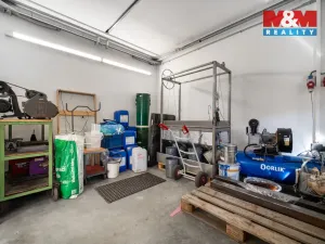 Pronájem výrobních prostor, Albrechtice, 98 m2