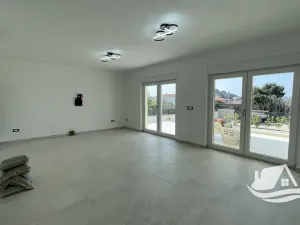 Prodej vily, Tribunj, Chorvatsko, 210 m2