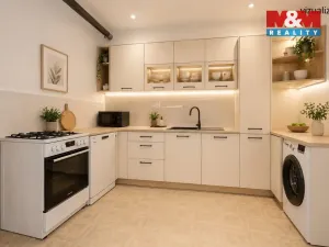 Prodej bytu 2+1, Hanušovice, Školní, 60 m2