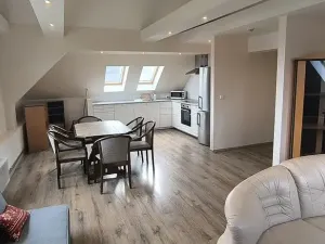 Prodej ubytování, Cheb, U Farmy, 419 m2