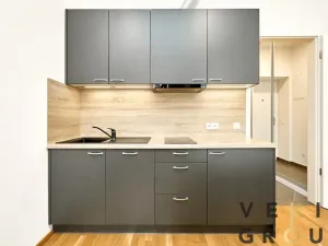 Prodej bytu 1+kk, Praha - Nové Město, Tyršova, 23 m2