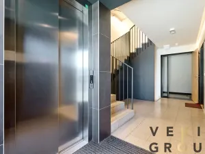 Prodej bytu 2+kk, Praha - Libeň, Novovysočanská, 53 m2