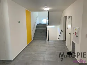 Prodej bytu 2+kk, Praha - Uhříněves, Oty Bubeníčka, 45 m2