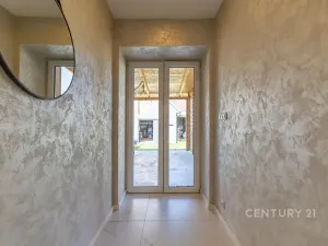 Prodej rodinného domu, Vojkovice, 180 m2