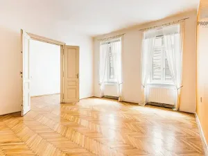 Prodej bytu 3+1, Brno, Štěpánská, 88 m2