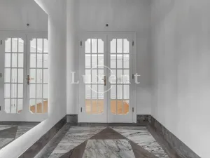 Prodej vily, Praha - Bubeneč, Heineho, 726 m2