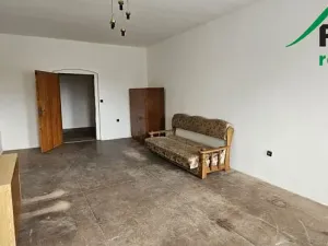Prodej rodinného domu, Chodová Planá, 355 m2