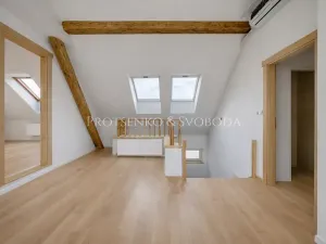 Prodej kanceláře, Mělník, Českolipská, 418 m2