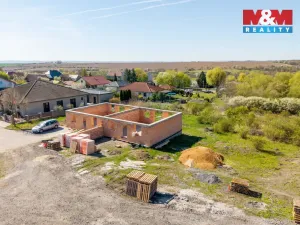 Prodej pozemku pro bydlení, Hrušovany, 827 m2