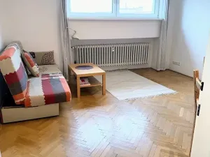 Prodej bytu 2+kk, Praha - Bubeneč, Lotyšská, 38 m2