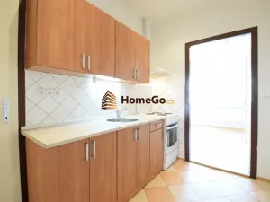 Pronájem bytu 2+kk, Praha - Nusle, U gymnázia, 47 m2