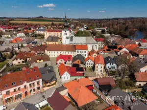 Prodej obchodního prostoru, Kamenice nad Lipou, Dobšova, 270 m2